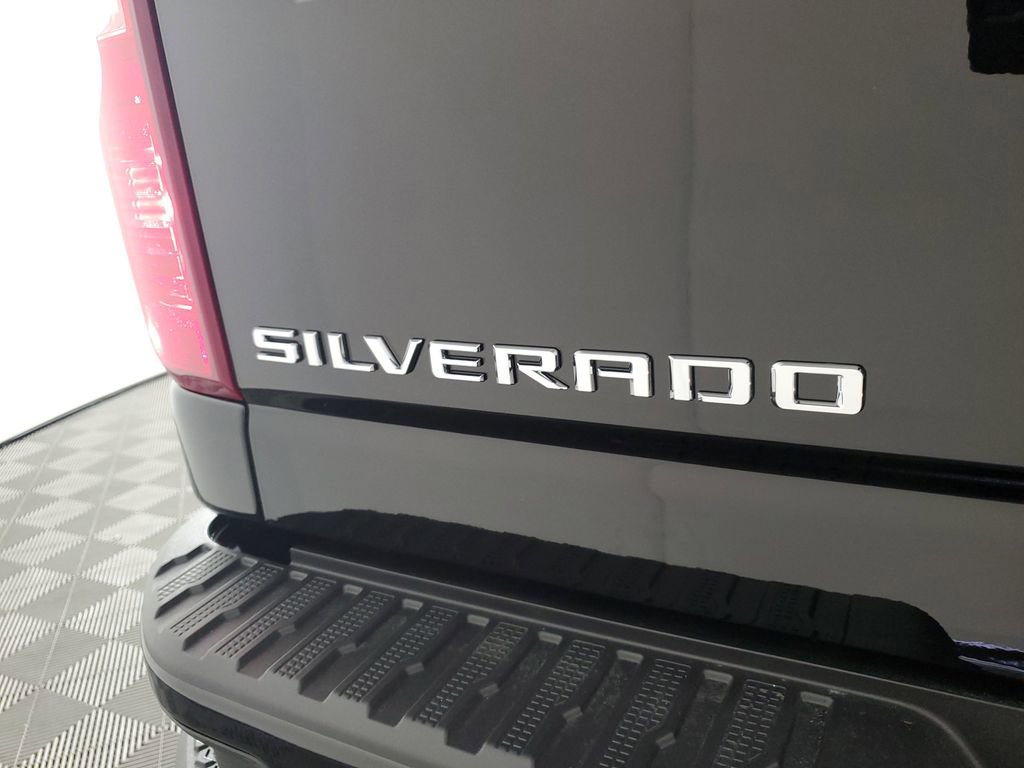 New 2026 Chevrolet Silverado 2500 Custom w/ Custom Value Package image 30