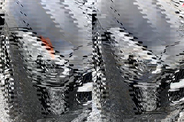 Certified 2025 Mercedes-Benz C 300 4MATIC Sedan image 35