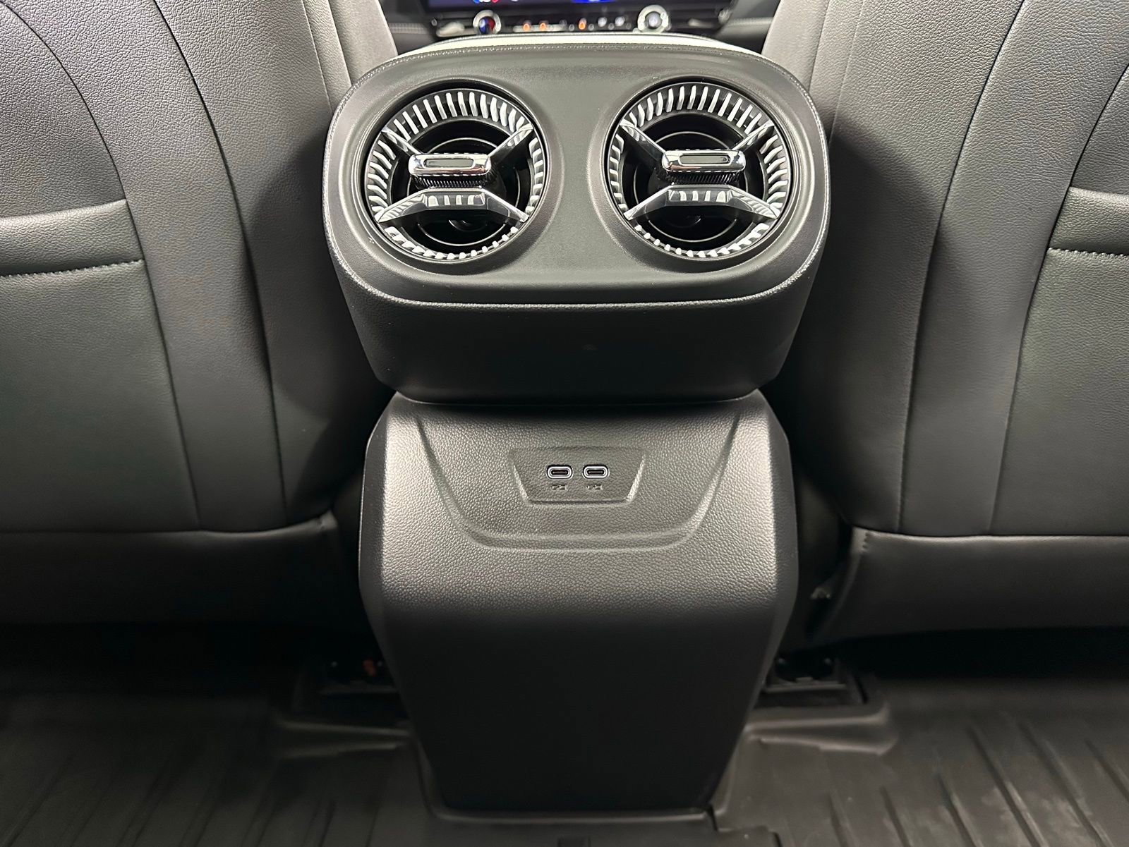 Used 2024 Chevrolet Blazer EV LT image 28