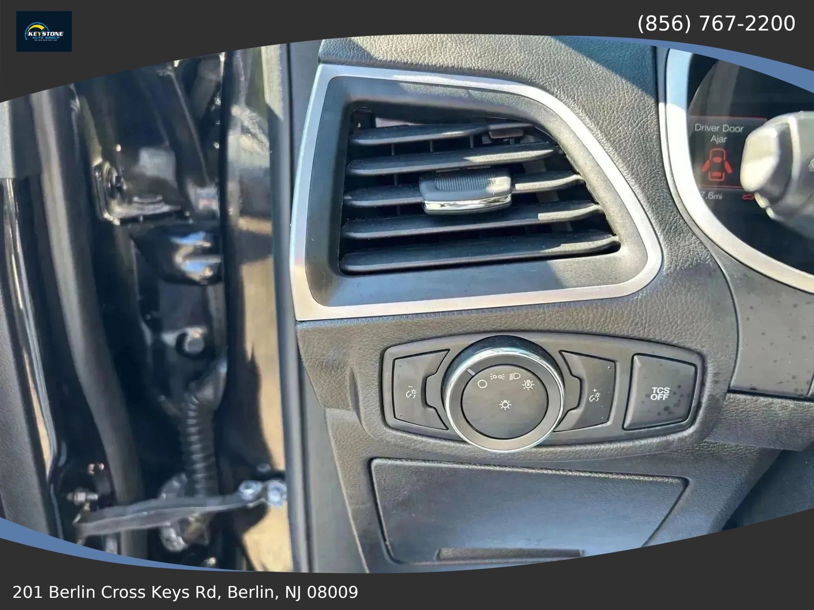 Used 2021 Ford Edge SE FWD image 30