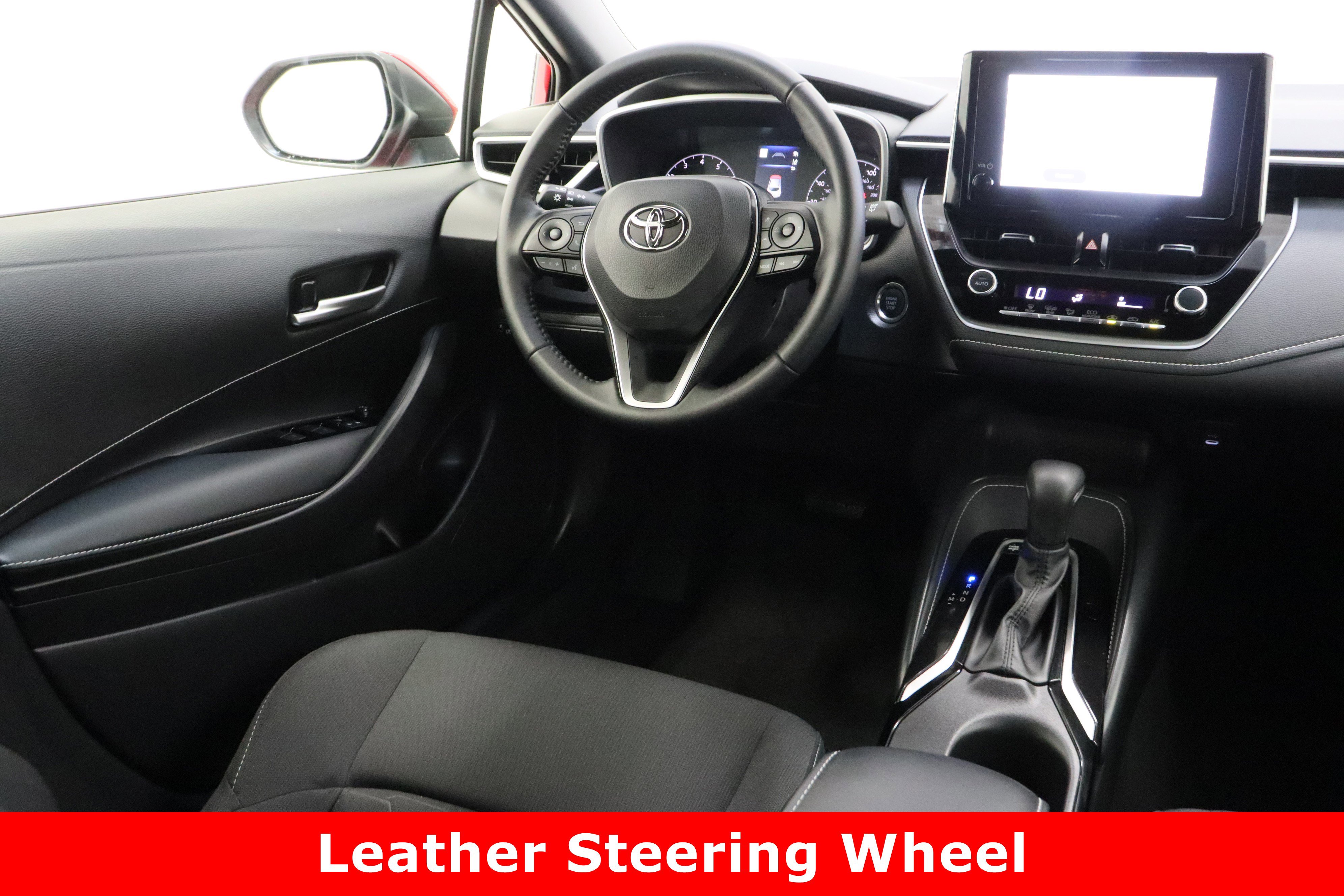 Certified 2025 Toyota Corolla SE image 28