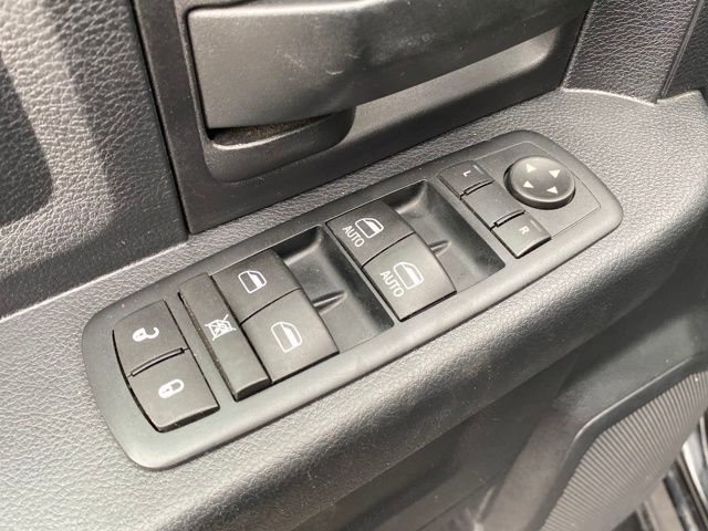 Used 2016 RAM 1500 ST w/ SXT Appearance Group image 13