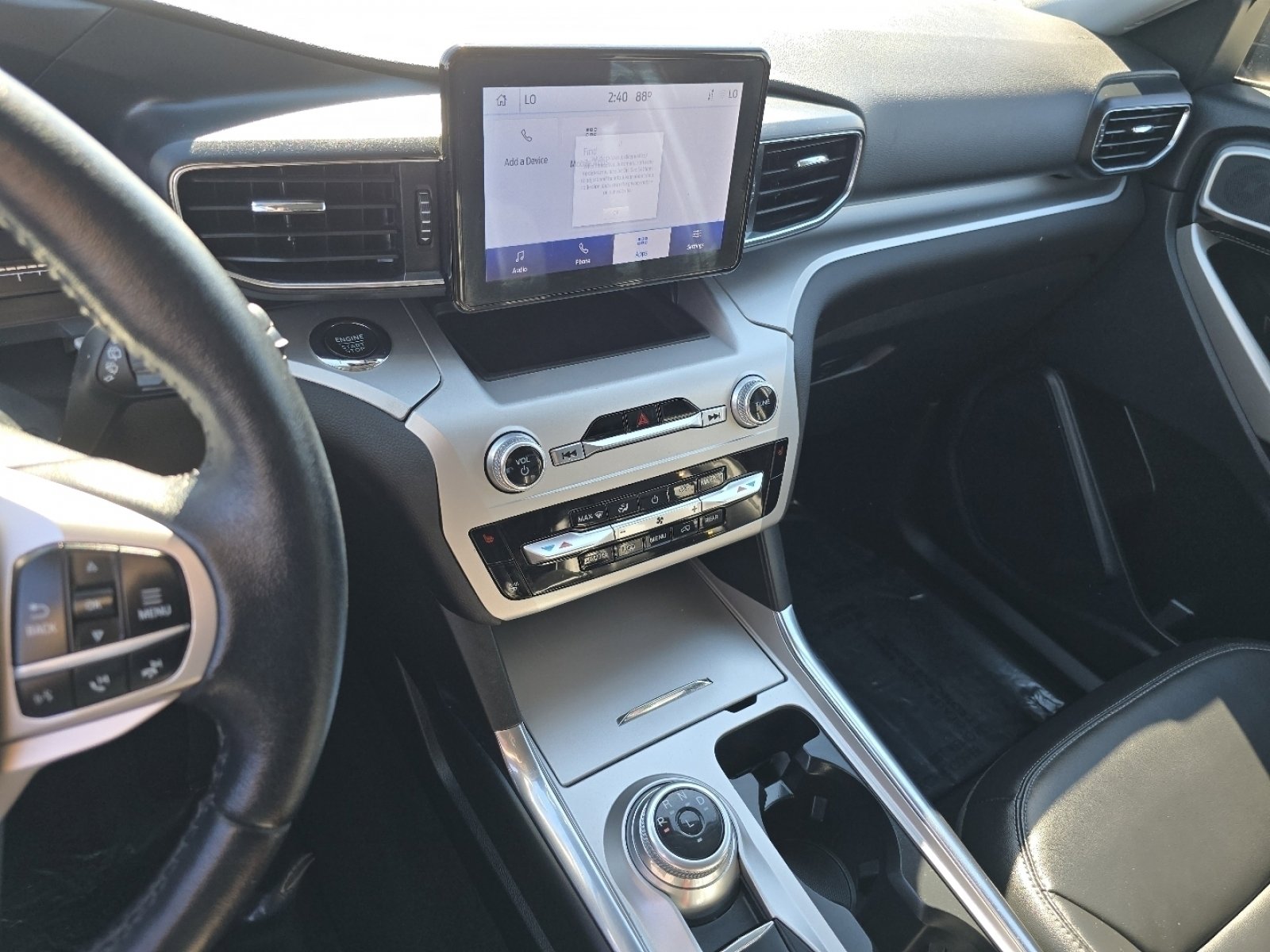 Used 2022 Ford Explorer XLT w/ Equipment Group 202A image 31