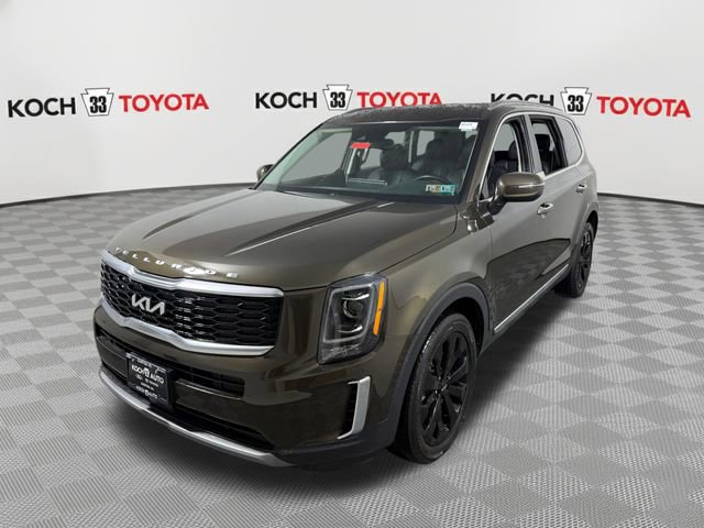 Used 2022 Kia Telluride S AWD/4WD image 3