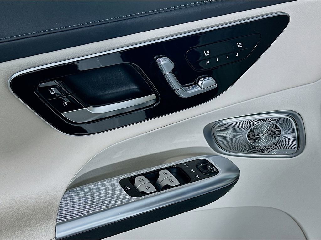 Used 2023 Mercedes-Benz GLC 300 4MATIC image 20