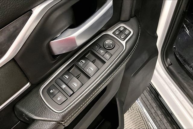 Used 2024 RAM 3500 Big Horn image 38