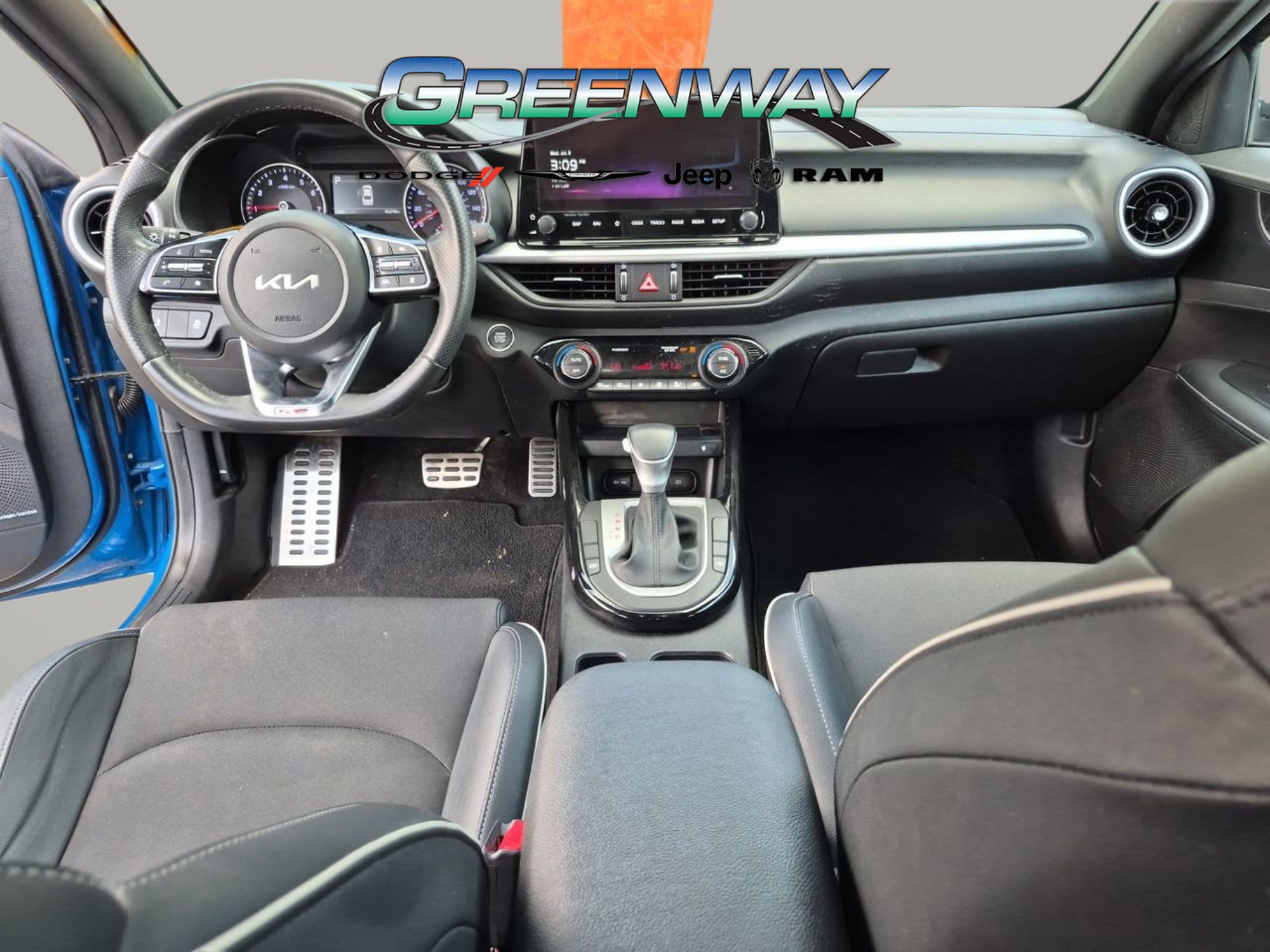Used 2024 Kia Forte GT-Line w/ GT-Line Premium Package FWD image 8