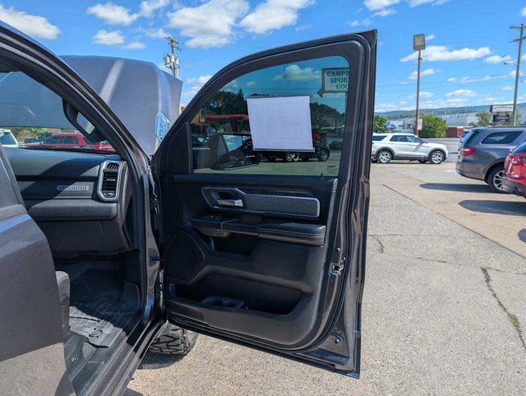 Used 2019 RAM 1500 Big Horn AWD/4WD image 50