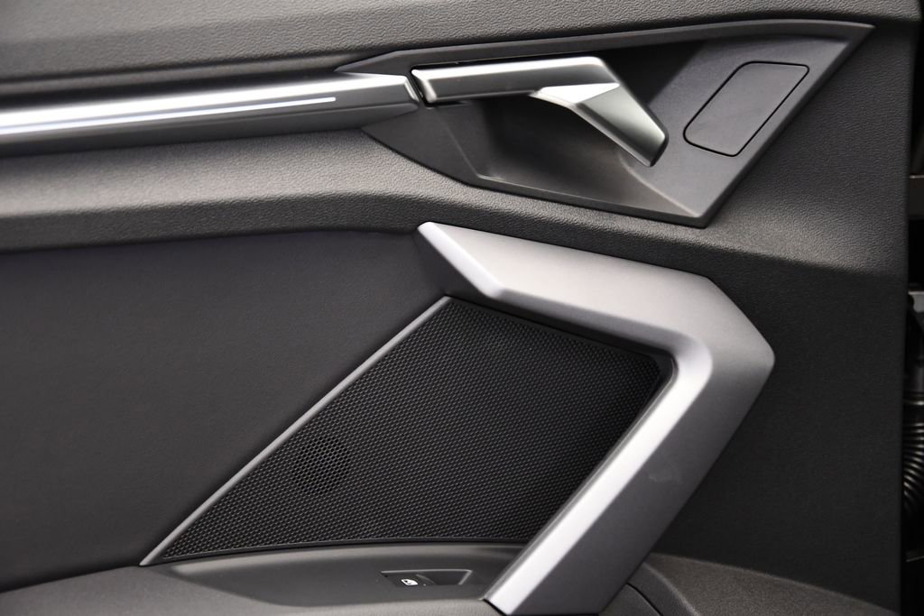 Certified 2025 Audi A3 2.0T Premium image 39