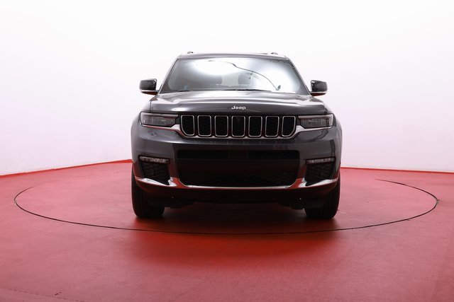 Used 2024 Jeep Grand Cherokee L Limited w/ Luxury Tech Group II image 7