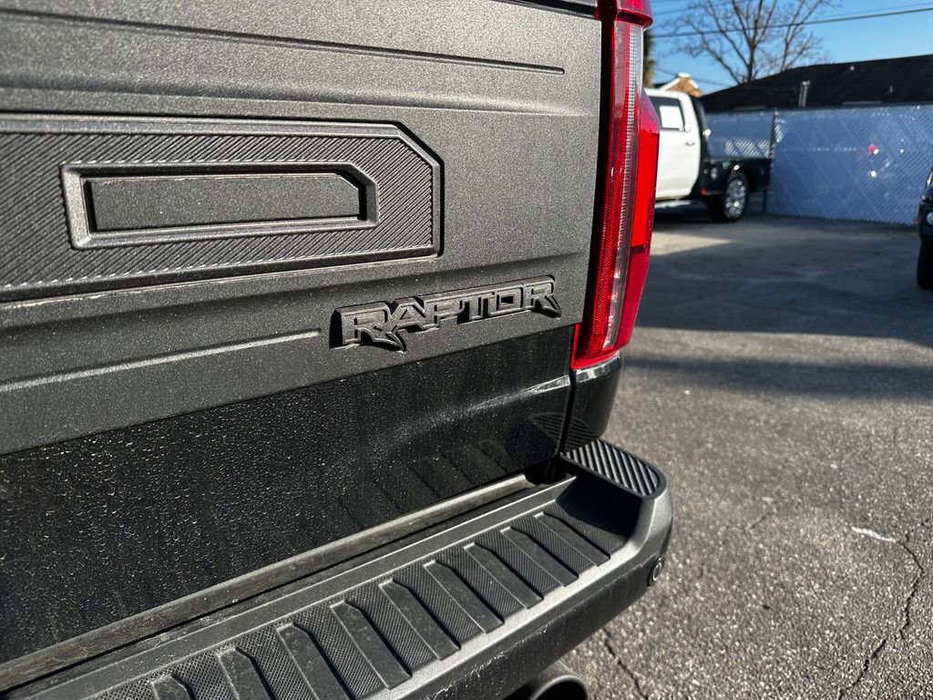 Used 2025 Ford F150 Raptor image 11