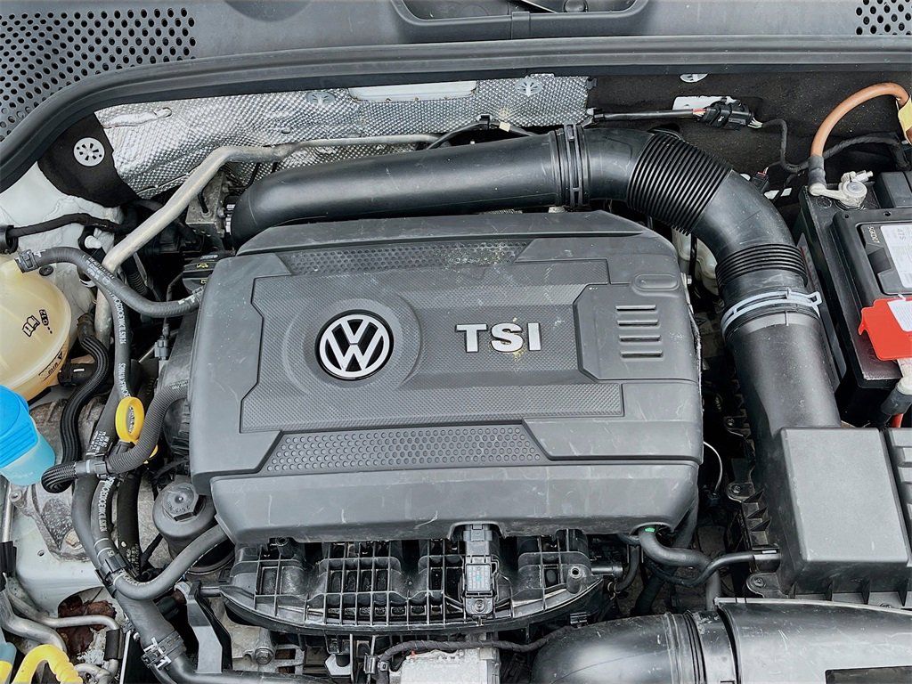 Used 2017 Volkswagen Beetle 1.8T S image 27