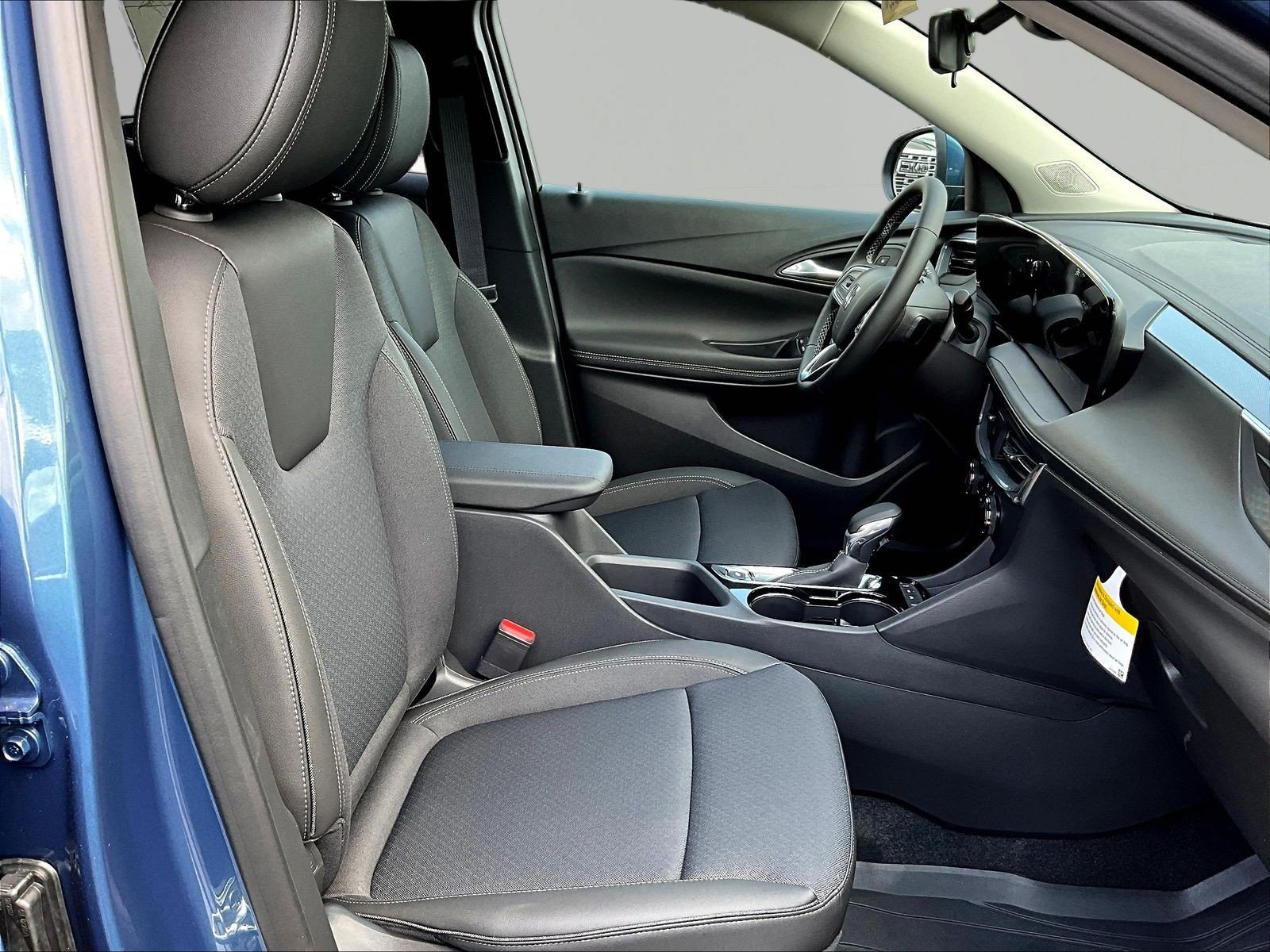 New 2026 Buick Encore GX Preferred w/ Comfort Package AWD/4WD image 18