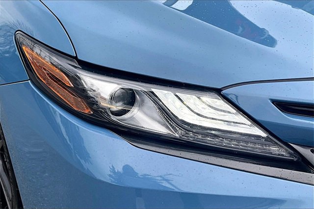 Used 2023 Toyota Camry XSE image 32