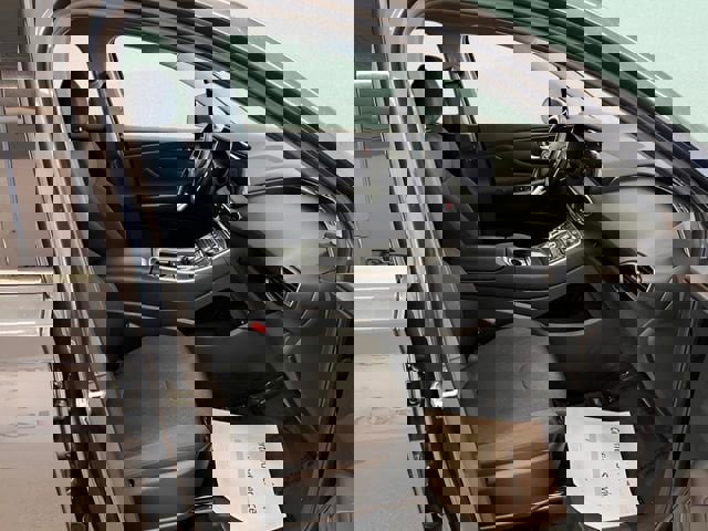 Used 2023 Hyundai Santa Fe SEL image 13