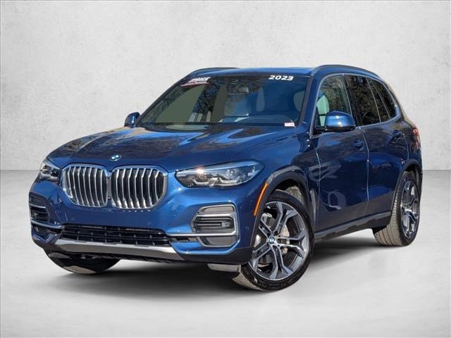 Used 2023 BMW X5 sDrive40i w/ Parking Assistance Package image 1