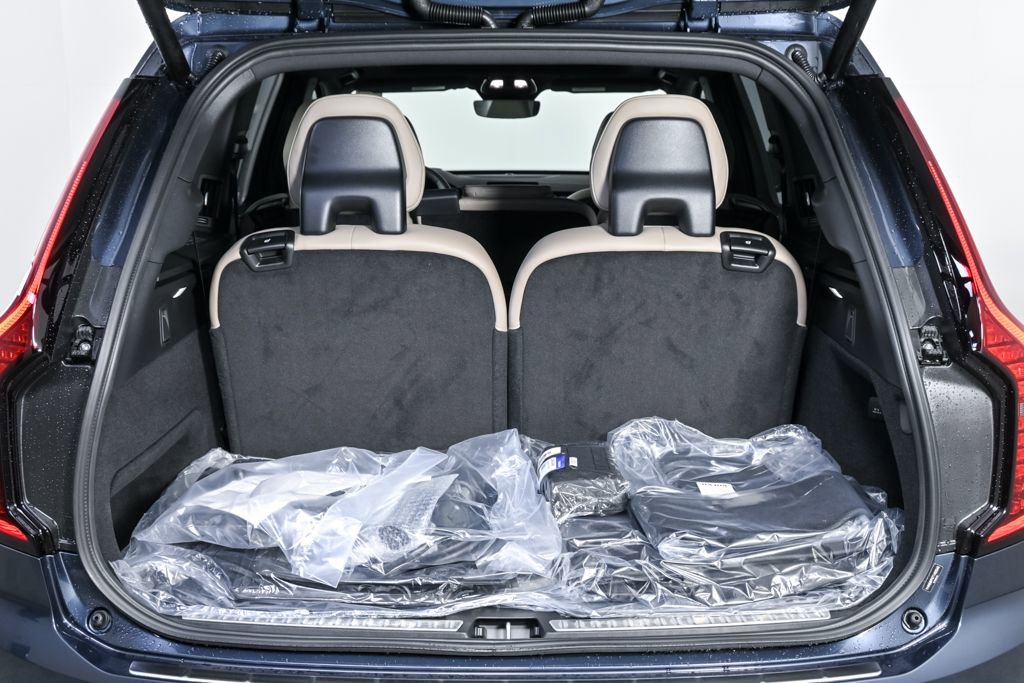 New 2026 Volvo XC90 T8 Ultra w/ Protection Package Premier image 29