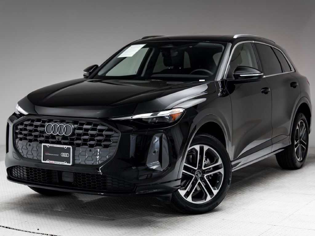 Certified 2025 Audi Q5 Premium w/ Convenience Package AWD/4WD image 1