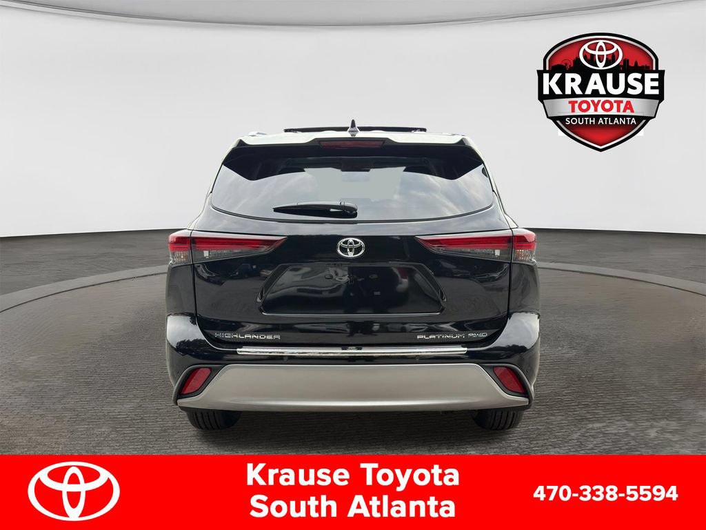 New 2026 Toyota Highlander Platinum AWD/4WD image 7
