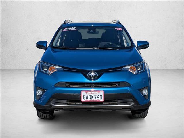 Used 2018 Toyota RAV4 XLE image 2