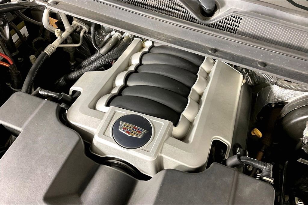Used 2017 Cadillac Escalade Platinum image 45