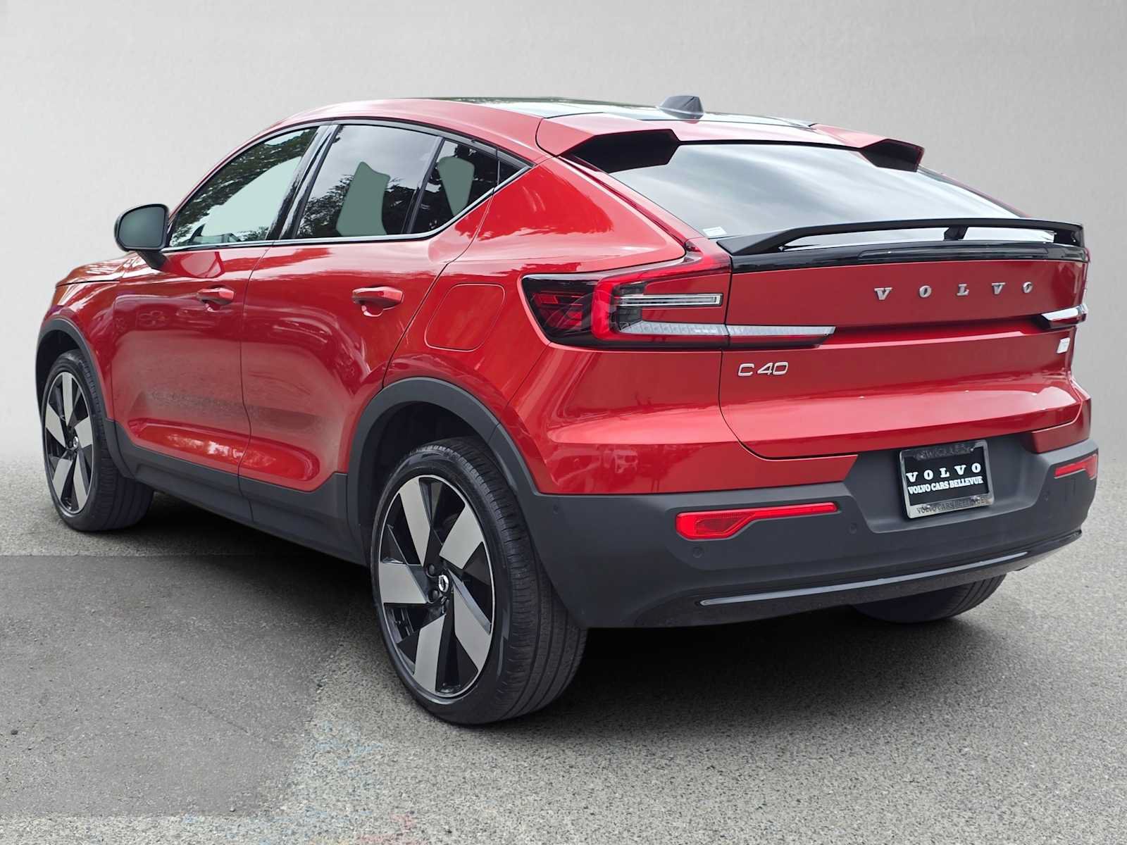 Certified 2023 Volvo C40 P8 Recharge Ultimate AWD/4WD image 6