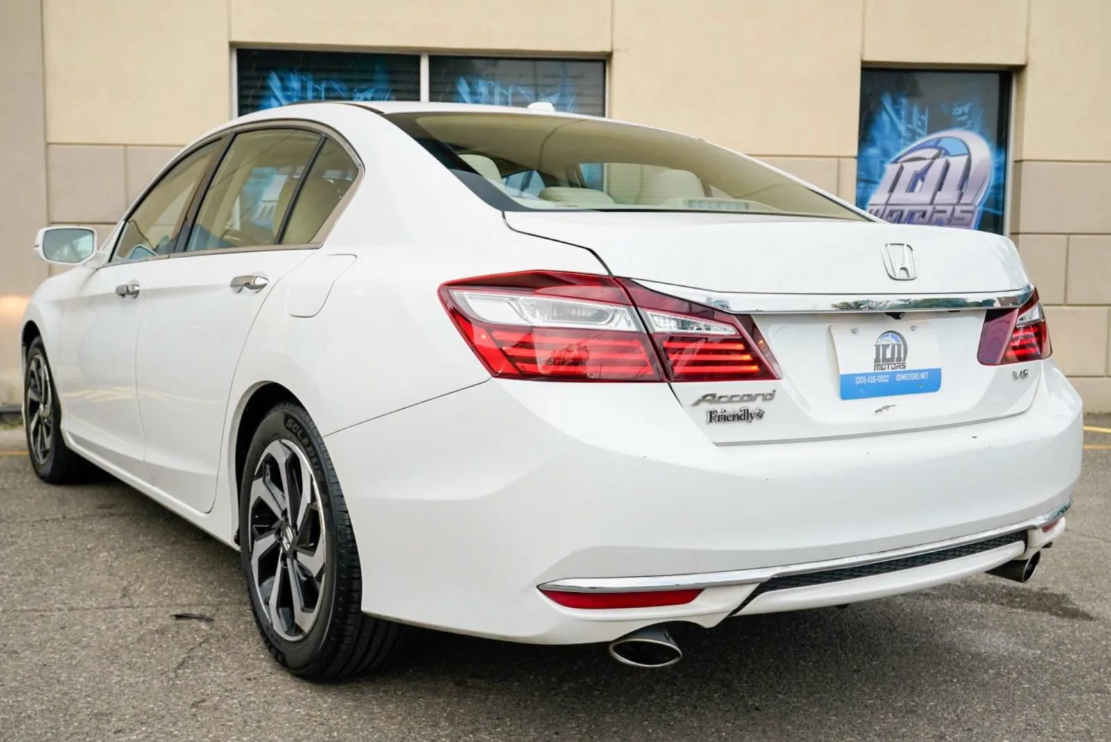 Used 2017 Honda Accord EX-L image 7