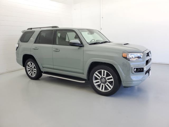 Used 2022 Toyota 4Runner TRD Sport RWD image 4