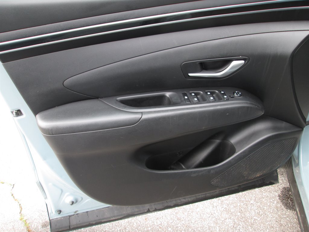 Used 2023 Hyundai Santa Cruz SEL AWD/4WD image 10