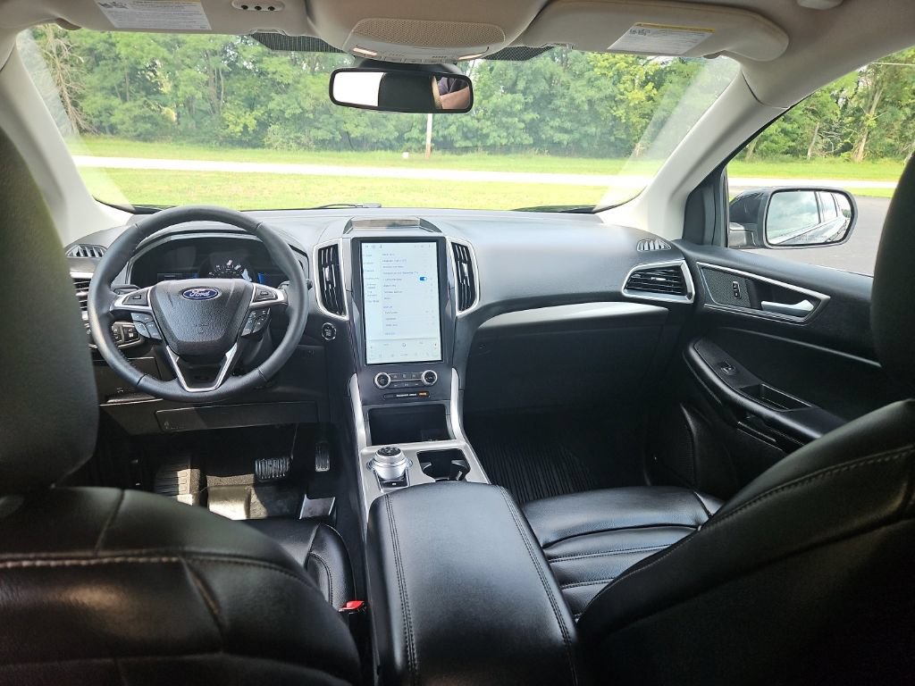 Used 2024 Ford Edge SEL w/ Convenience Package AWD/4WD image 22