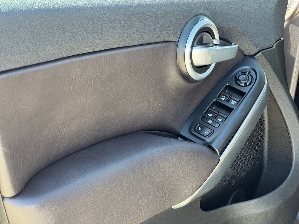 Used 2016 FIAT 500X Lounge FWD image 9