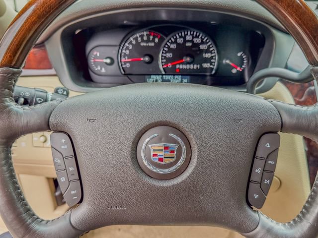 Used 2007 Cadillac DTS Luxury II FWD image 10