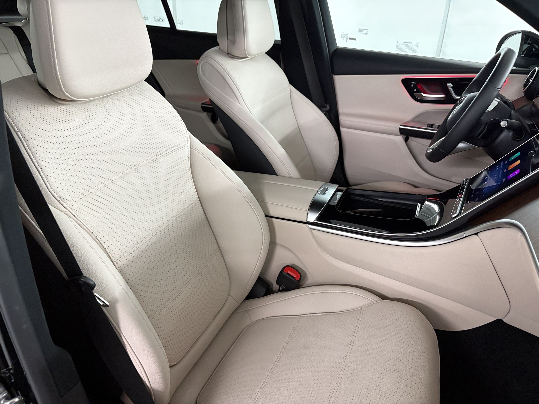Certified 2026 Mercedes-Benz GLC 300 image 23