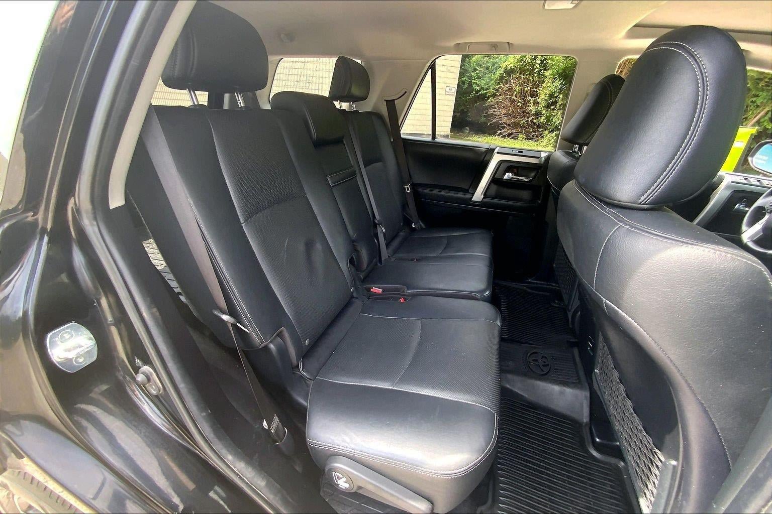 Used 2018 Toyota 4Runner Limited AWD/4WD image 24