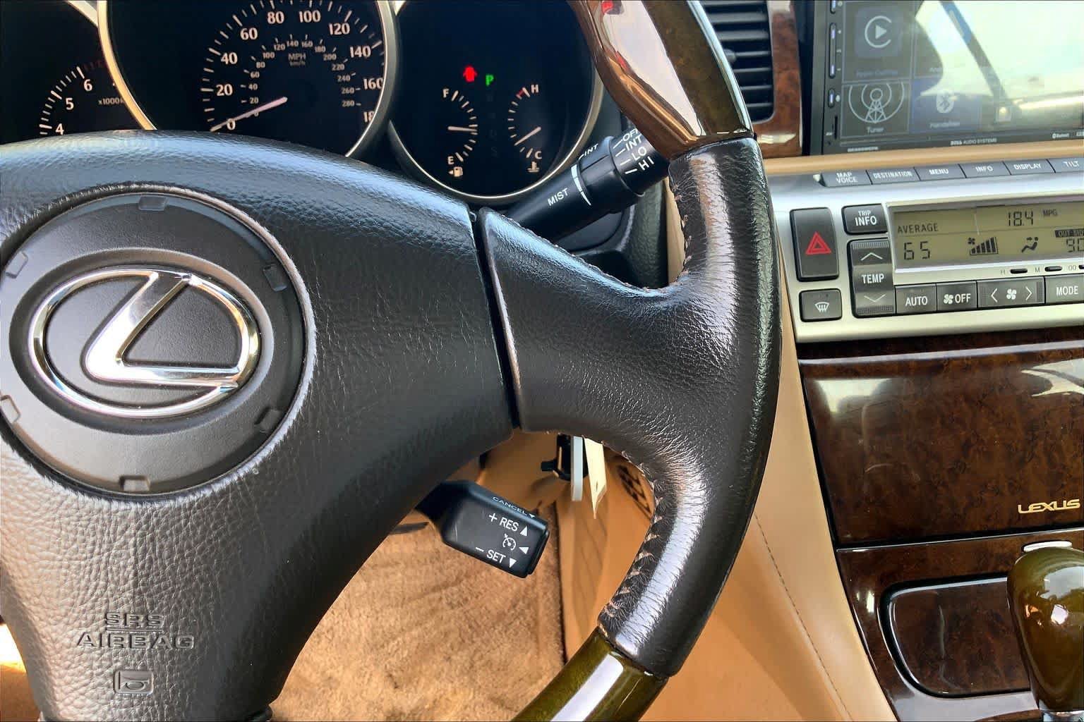 Used 2007 Lexus SC 430 Convertible RWD image 24