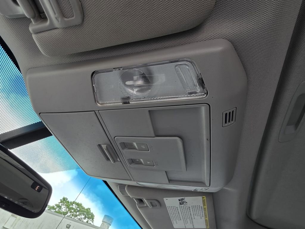 Used 2017 Toyota Tundra Limited AWD/4WD image 27