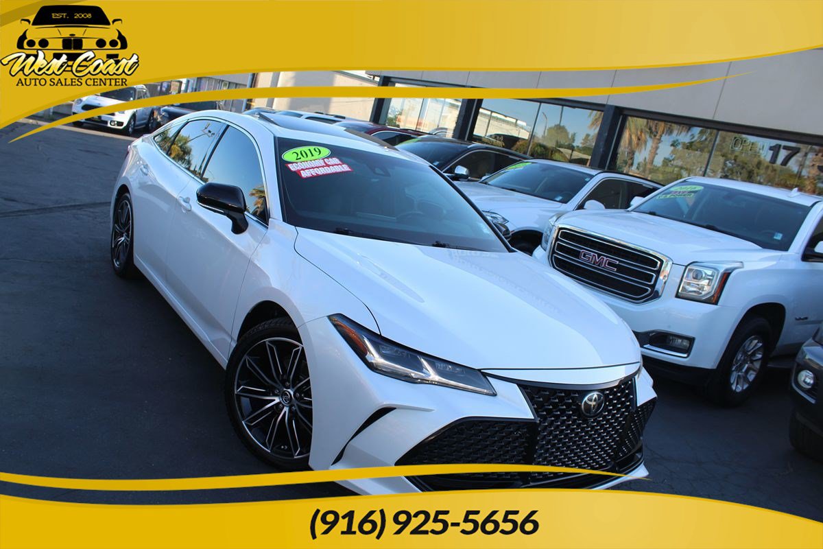 Used 2019 Toyota Avalon Touring w/ Advanced Safety Package FWD image 1