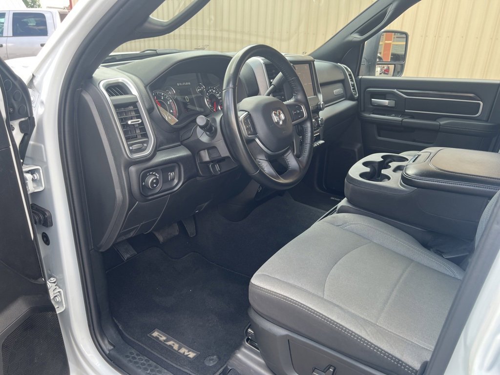 Used 2024 RAM 3500 Big Horn image 10