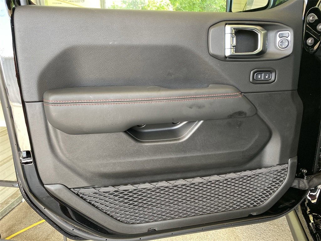 New 2025 Jeep Wrangler Unlimited Rubicon image 11