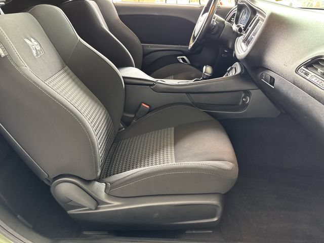 Used 2022 Dodge Challenger R/T Scat Pack RWD image 8