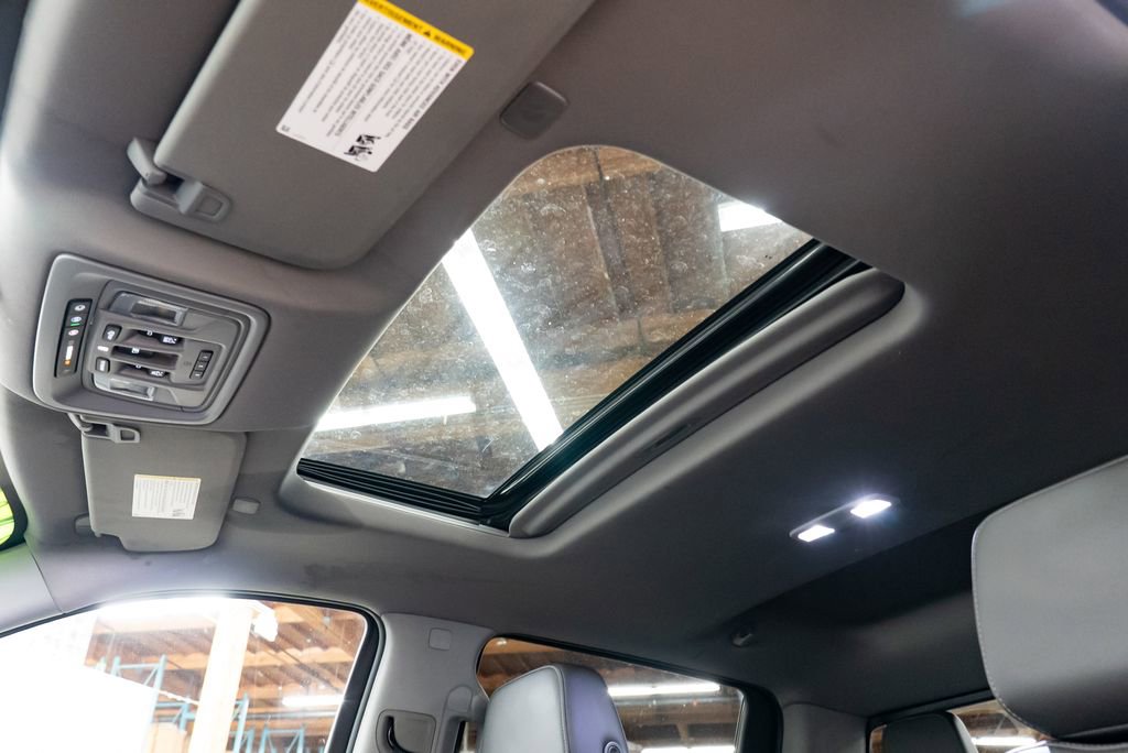 Used 2020 Chevrolet Silverado 1500 RST w/ All-Star Edition image 22