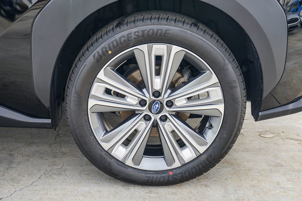 Certified 2023 Subaru Solterra Limited image 13