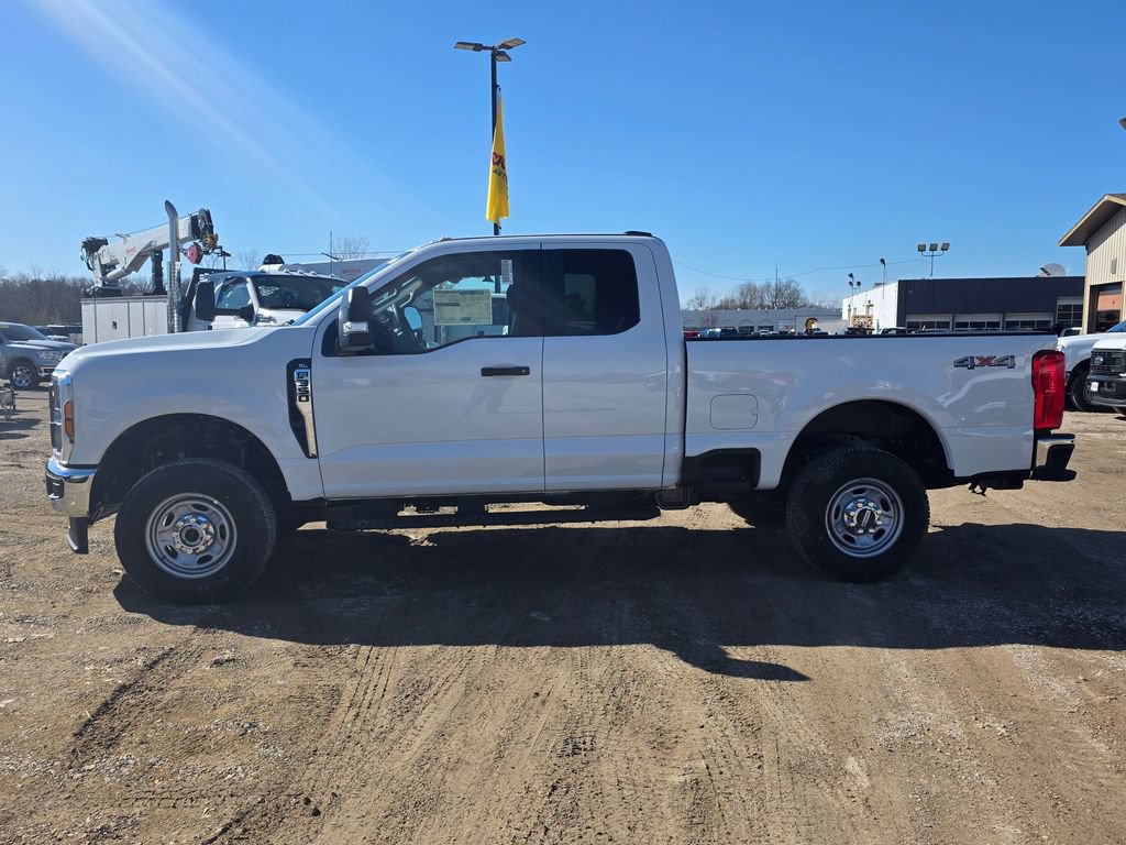New 2026 Ford F350 XL w/ XL Driver Assist Package AWD/4WD image 4