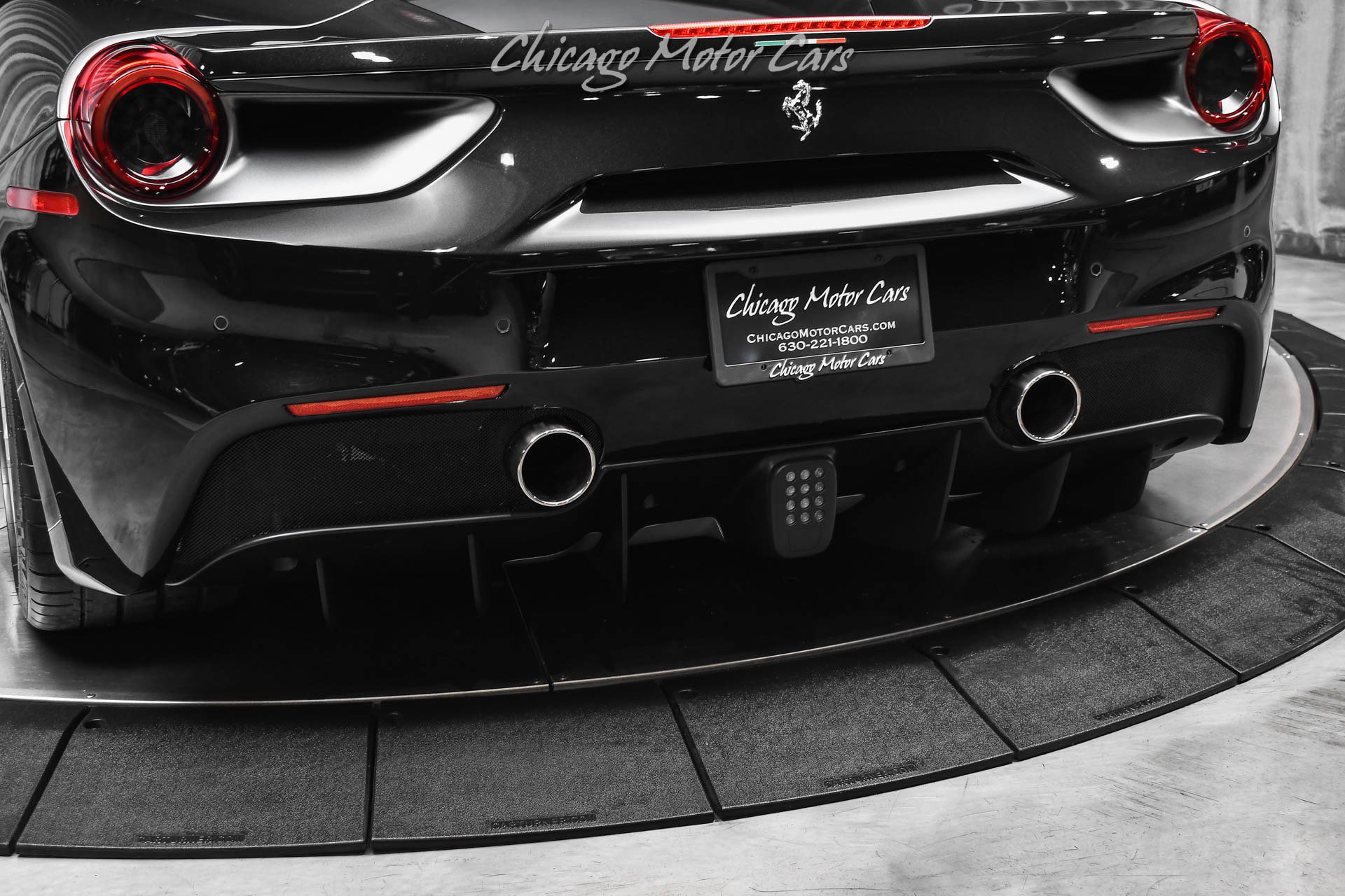 Used 2018 Ferrari 488 GTB RWD image 36