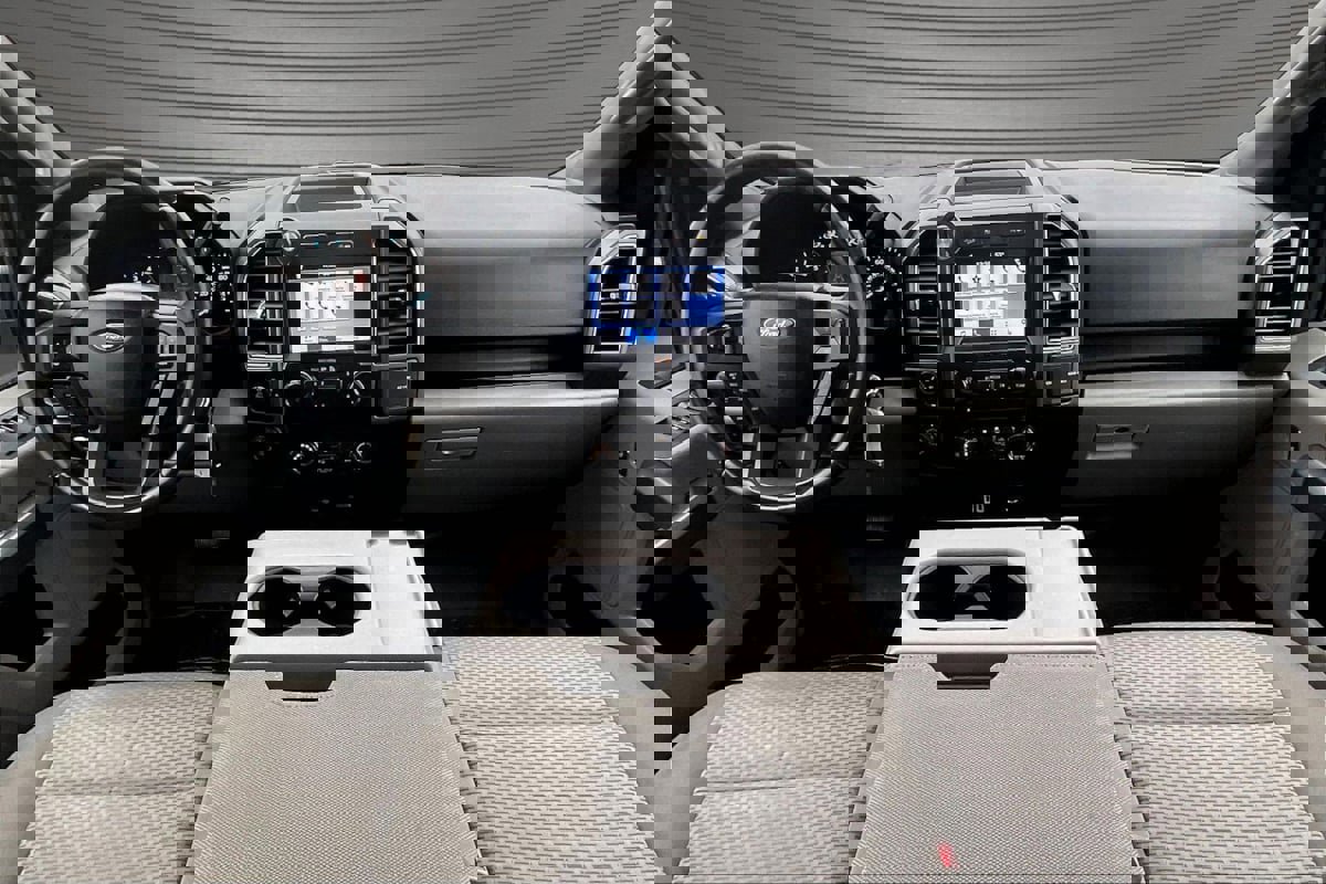 Used 2018 Ford F150 XLT w/ Equipment Group 302A Luxury image 8