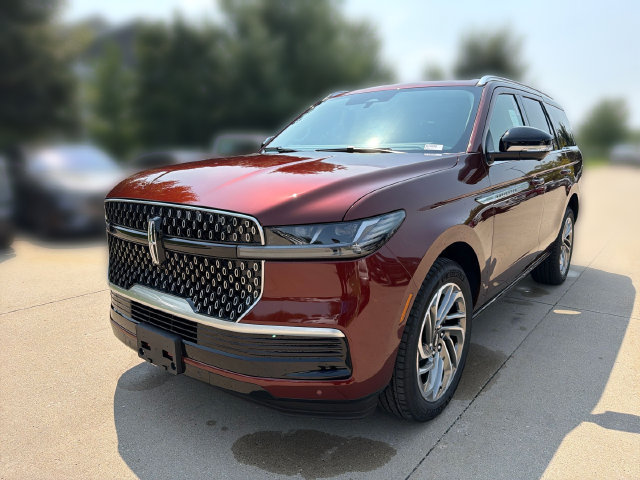 New 2027 Lincoln Navigator Reserve AWD/4WD image 11
