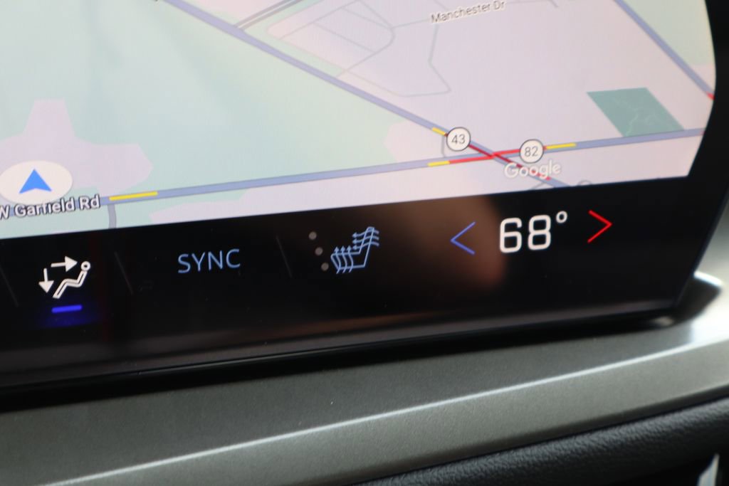 New 2026 Chevrolet Traverse LT w/ Sun and Wheel Package AWD/4WD image 26