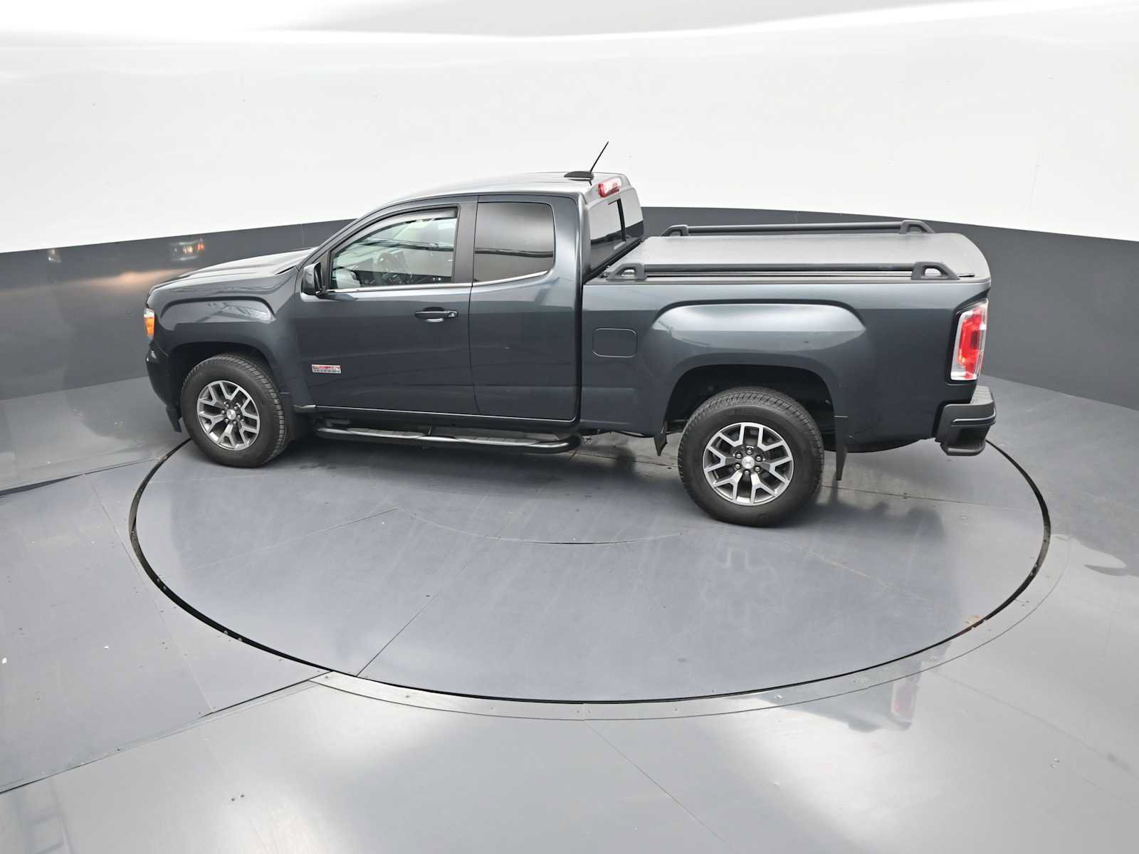 Used 2018 GMC Canyon All Terrain w/ Trailering Package AWD/4WD image 35