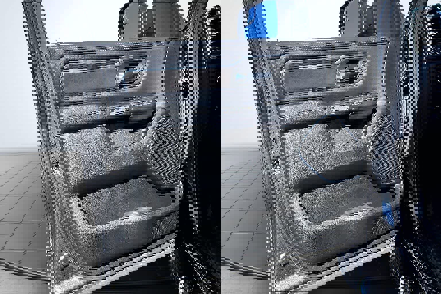 Used 2024 RAM 1500 Laramie image 28