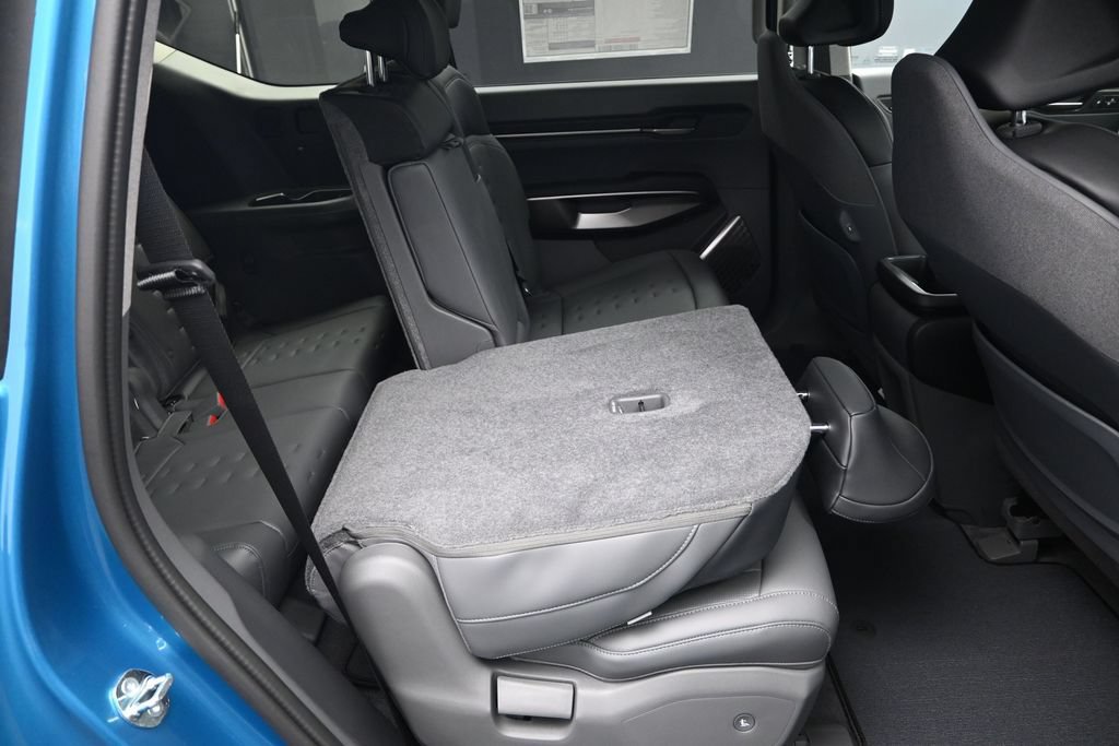 New 2026 Kia EV9 Wind AWD/4WD image 38